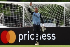 镜报：曼联即将报价博塔弗戈门将，解约金580万英镑