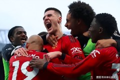 欧冠16强首回合崩盘！英超6队无一胜绩，曼联有望坐收渔翁之利
