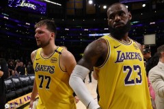 湖人百亿卖队改写体育史 詹姆斯留队会因此生变吗？