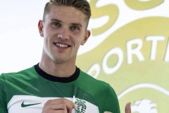 心向昔日恩师：27岁瑞典射手示好曼联，他会是阿莫林解题的答案么